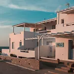 Tania Milos Pensionat 4*