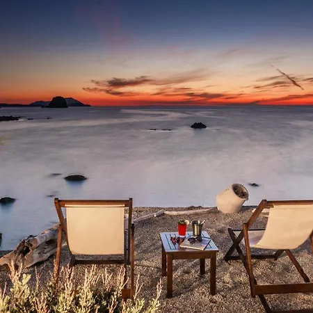Tania Milos Guest house Pollonia