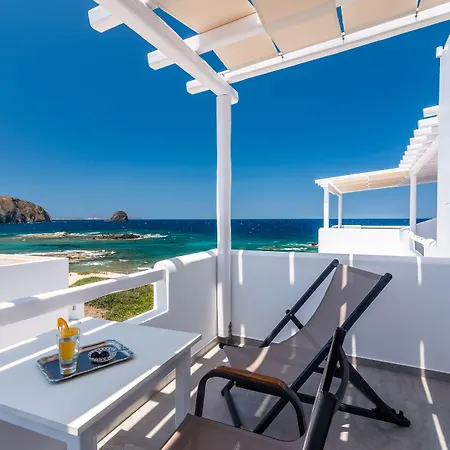 Tania Milos بيت ضيافة 4*