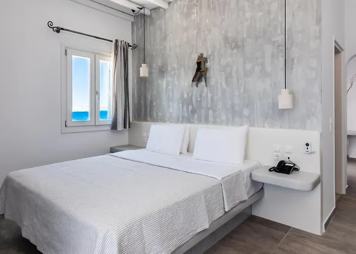 Tania Milos 4* بولونيا