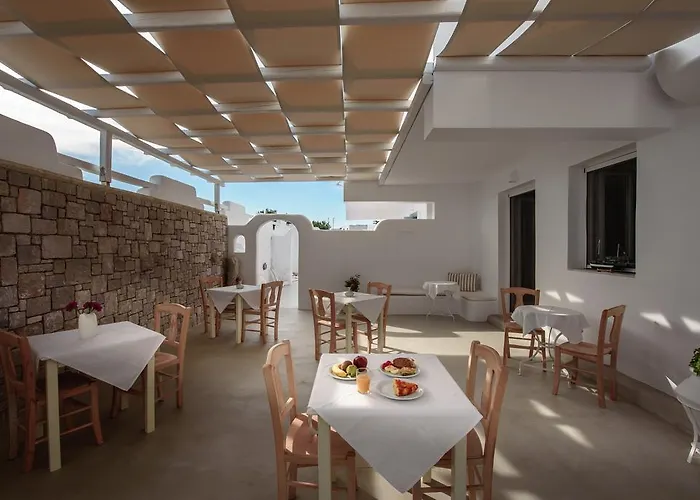 Tania Milos بيت ضيافة 4*